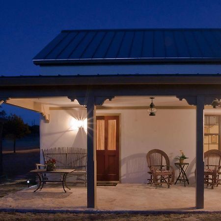 Rock House Hideaway Complex Fredericksburg Eksteriør bilde